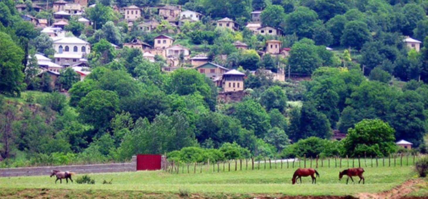 روستای کندلوس؛ آشنایی با مقاصد تورهای طبیعت گردی ایران