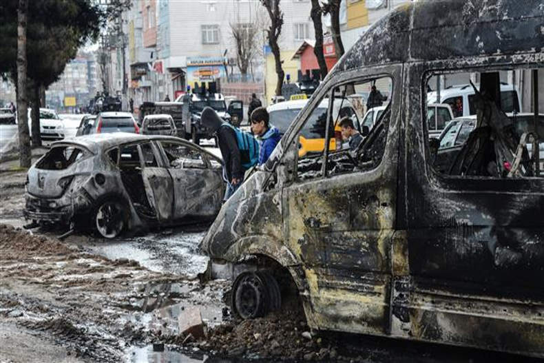 انفجار تروریستی در ترکیه؛ ۲۲ کشته و ۷۵ زخمی