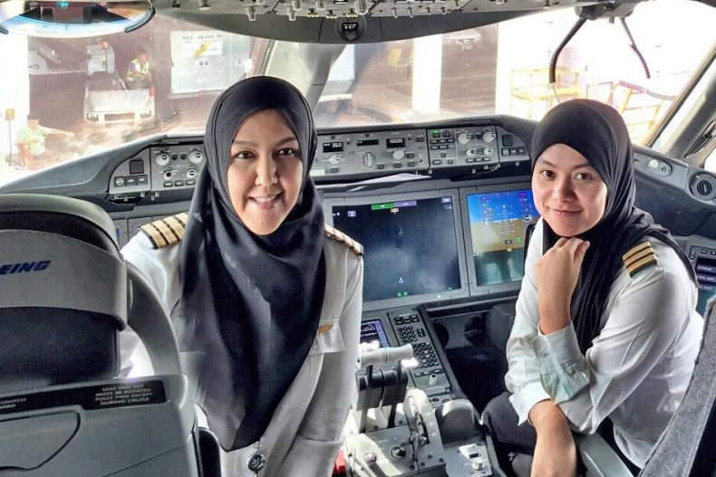 استخدام خلبان زن عربستانی در ترکیه