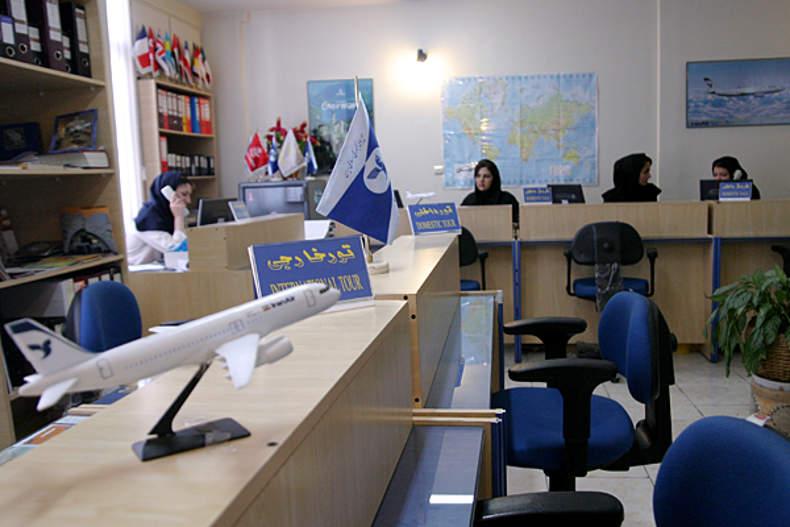 لغو مجوز ۲۰۲ دفتر خدمات مسافرتی استان تهران