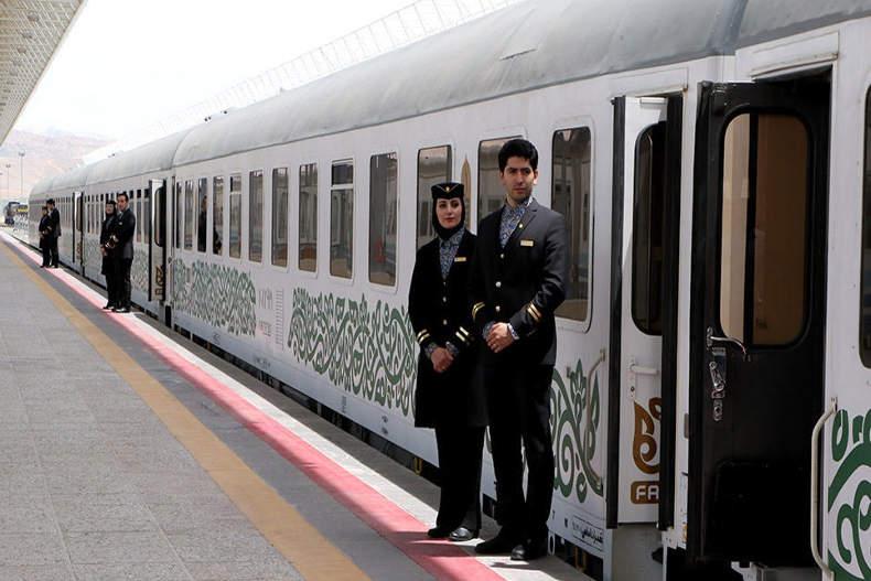 دو رام قطارهای مسافری فدک در مسیر تهران - مشهد راه اندازی می‌شود
