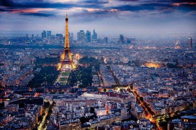 فرانسه، در صدر کشورهای محبوب گردشگران
