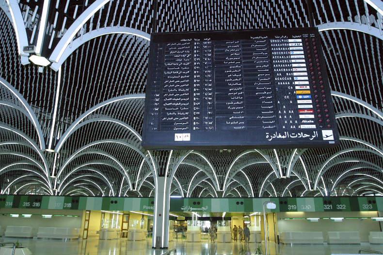 فرودگاه بغداد و پروازهای زائران ایرانی به حالت عادی برگشت