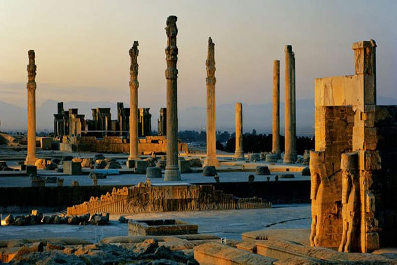 قدمت شیراز به ۶۵۰۰ سال رسید