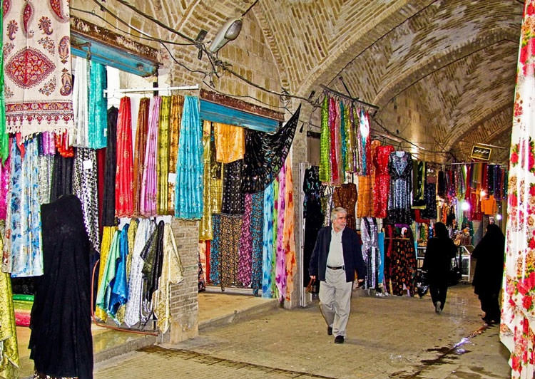 پارچه های محلی بازار کرمانشاه