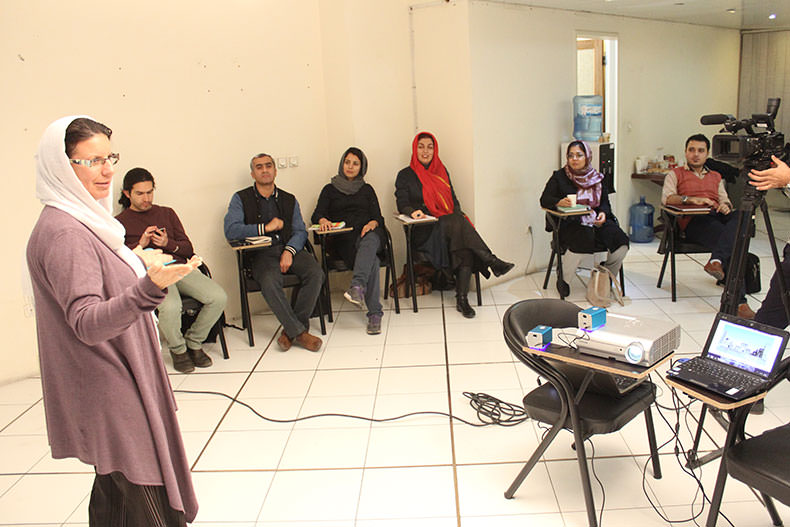  آموزش گردشگری توسط سوییسی ها در اصفهان