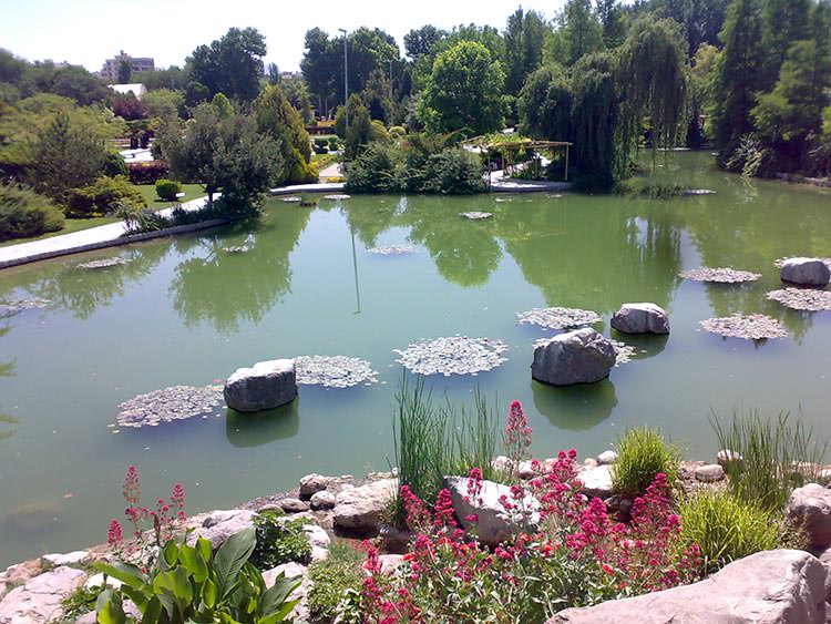تصاویر زیبا از باغ گلهای اصفهان