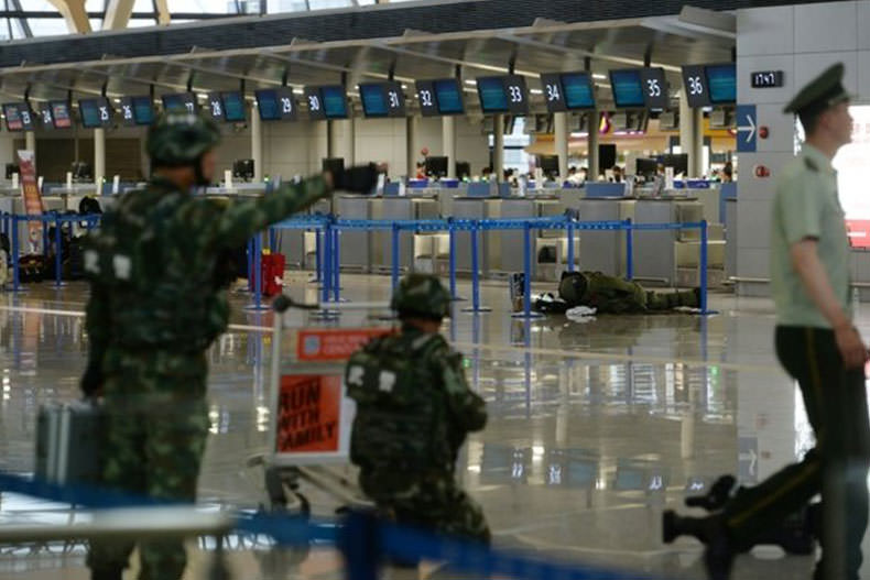 پرتاب بمب دست‌ساز در فرودگاه شانگهای چین؛ ۴ زخمی