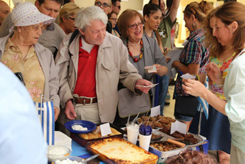 بازار خیریه بین المللی در مقدونیه با حضور ایران برگزار شد