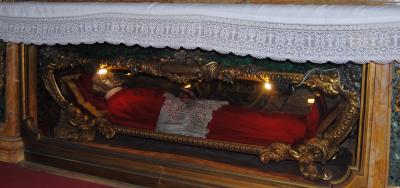 نمایشگاه جنازه‌های ترسناک قدیسان