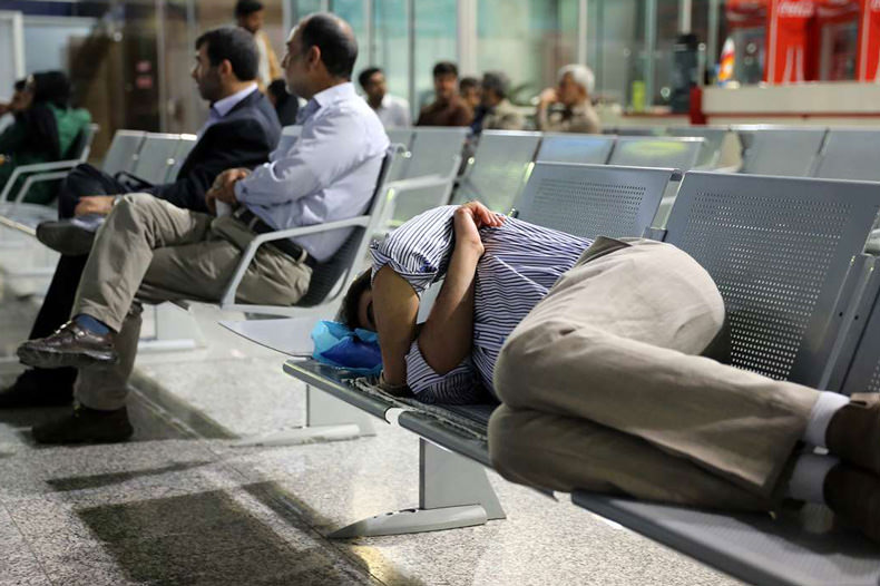تاخیر ۵ ساعته پرواز ایران ایر و هما/ سرگردانی مسافران در فرودگاه