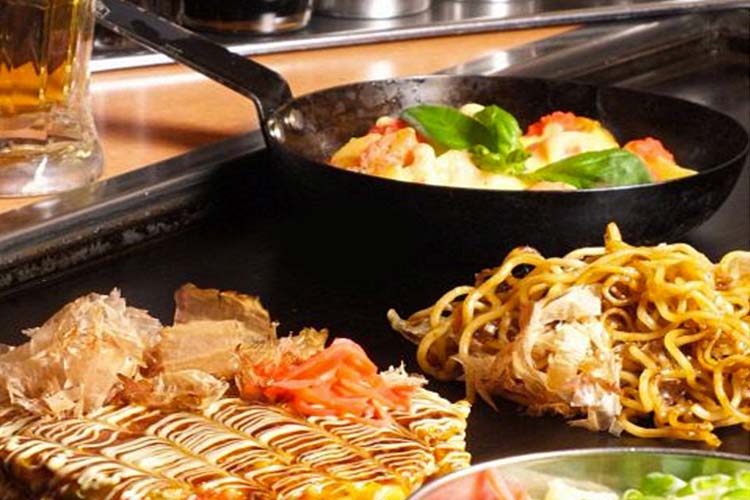 در ژاپن خودتان غذا بپزید