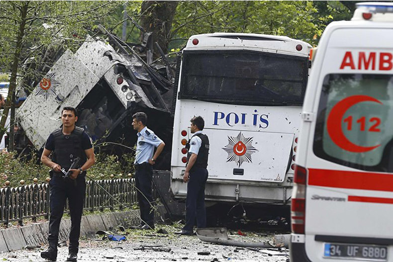 انفجار بمب در ترکیه دست کم ۱ کشته و ۲۰ زخمی برجای گذاشت