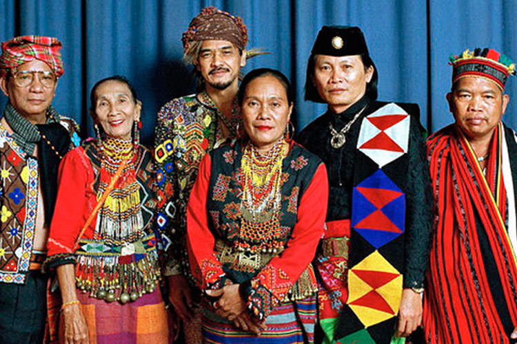 مردم بومی