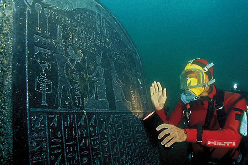 موزه زیر آب اسکندریه،‌ موزه ای که برای دیدنش باید غواصی کرد