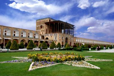 میزبانی ایران از ۳۰۰ راهنمای گردشگری جهان