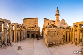 تور مجازی: شهر اقصر، سفرنامه ایرپانو به مصر