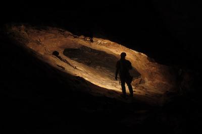 غارهای تاریخی کرمانشاه را بشناسید