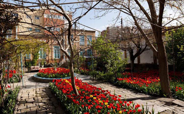 خانه لاله ای تبریز