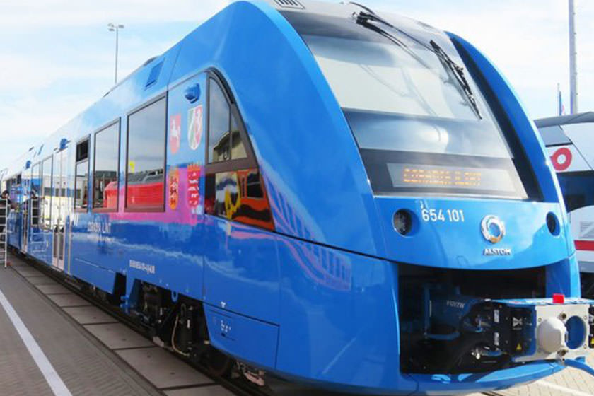 اولین قطار مسافربری جهان با سوخت هیدروژنی معرفی شد