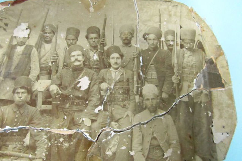 یک عکس تاریخی از شاهزاده قاجار مرمت شد