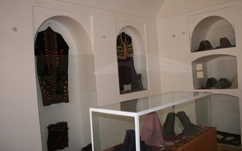لباس های سنتی در موزه مشارکتی مردمشناسی بیرجند