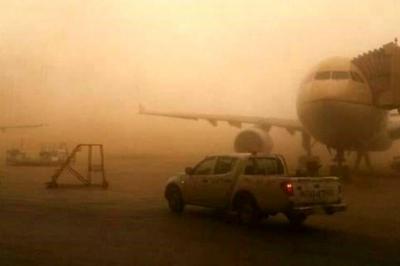 ادامه لغو و تاخیر پروازهای فرودگاه اهواز در پی وقوع مه