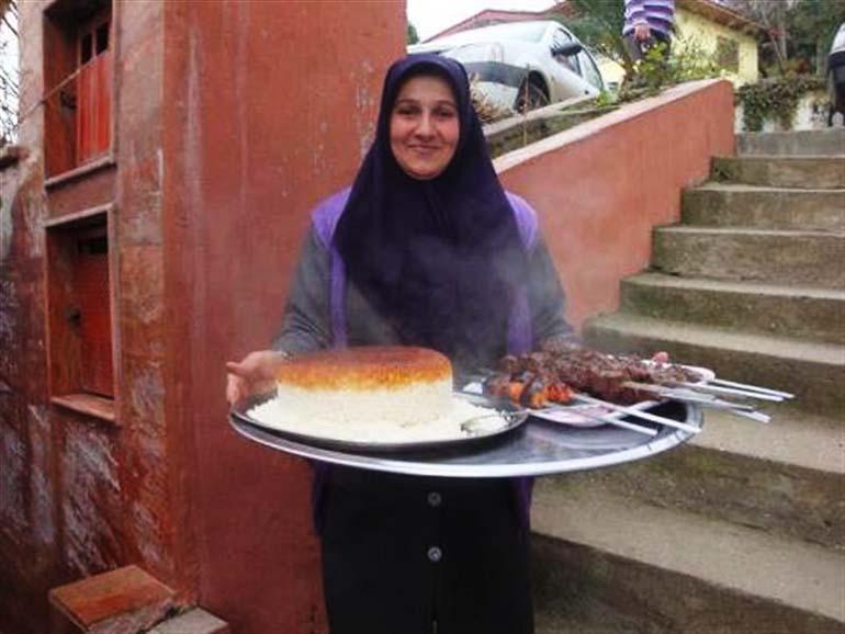 Image result for ‫رستوران خاله خاور رامسر‬‎