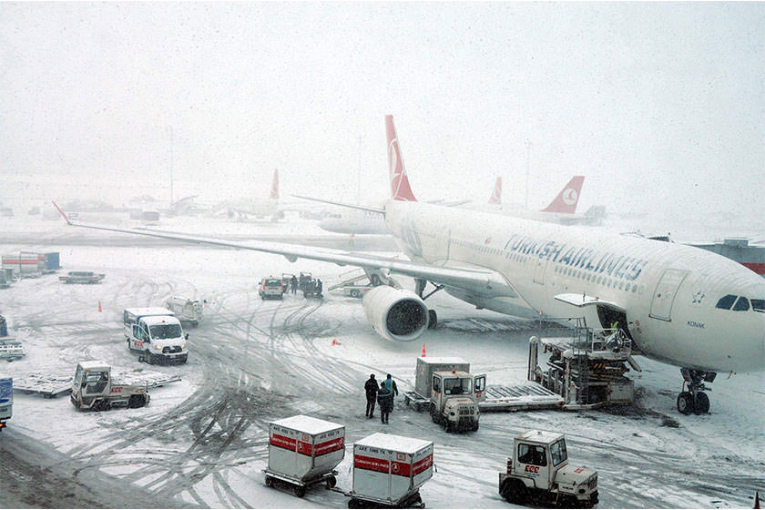 لغو پروازهای فرودگاه استانبول در پی بارش سنگین برف در این کشور