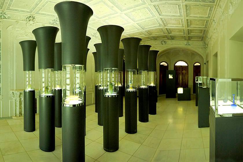 موزه آبگینه تهران ؛ مجموعه ای از ظریفترین آثار ایران موزه آبگینه تهران ؛ مجموعه ای از ظریفترین آثار ایران