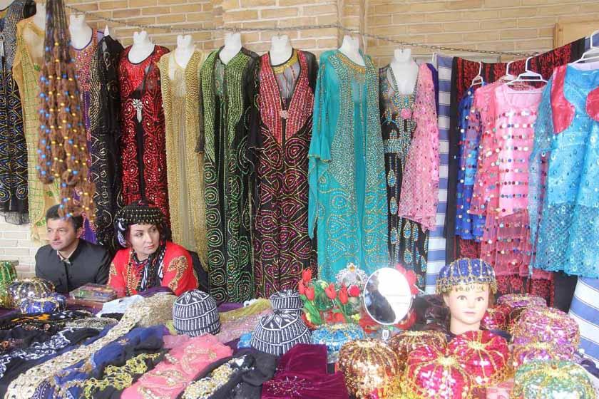 افتتاح پنجمین نمایشگاه تخصصی منطقه‌ای صنایع‌دستی غرب کشور در کردستان 