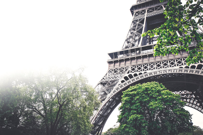  هزینه سفر به پاریس چقدر است؟