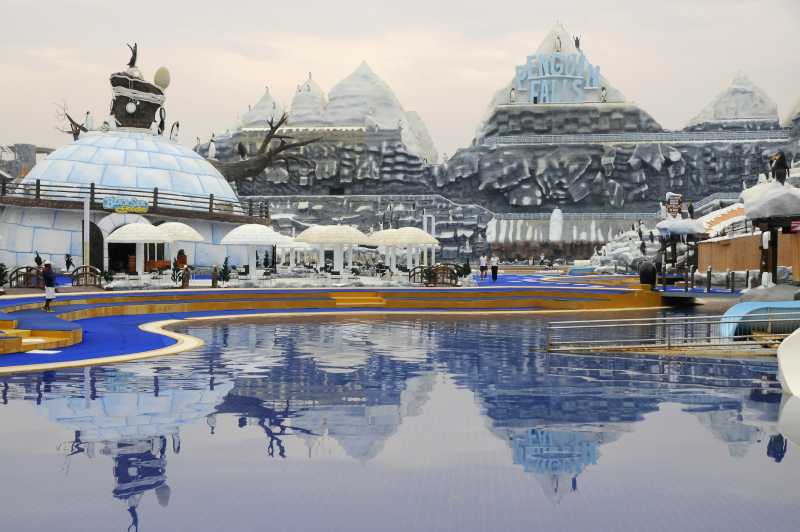 پارک آبی سرزمین یخی (Ice Land)، راس الخیمه