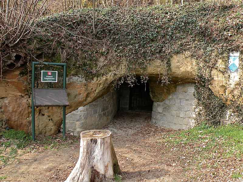تونل اردستال
