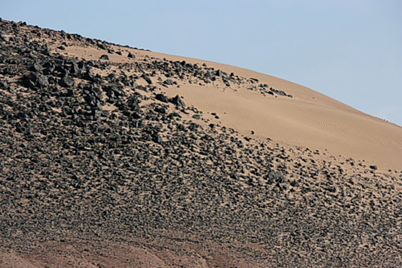 سرزمین سیاه طبس