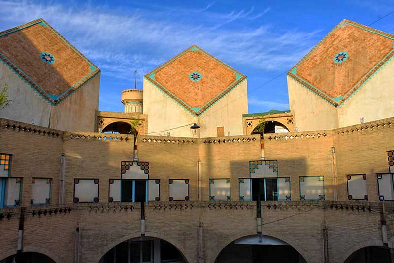 معماری سنتی مجتمع فرهنگی سینمایی دزفول