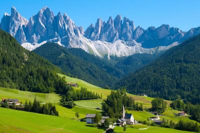 ۱۰ جاذبه گردشگری زیبای سوئیس