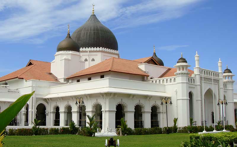 گنبد یشمی رنگ مسجد کاپیتان کلینگ(Kapitan Keling Mosque)