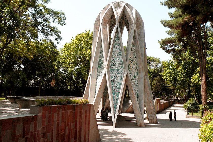آرامگاه خیام، محبوب ترین جاذبه گردشگری نیشابور