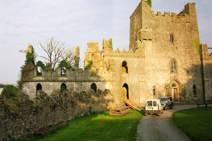  قلعه ارواح ایرلند جاذبه ای ترسناک و افسانه ای