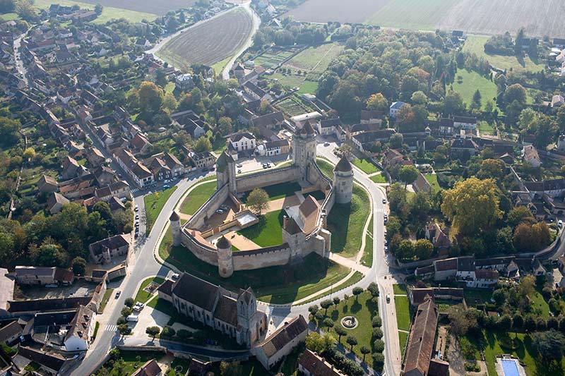 کاخ تسخیر شده در فرانسه