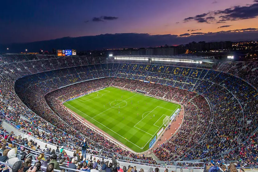 بزرگ ترین استادیوم های فوتبال دنیا ؛ از آزادی تا نیوکمپ