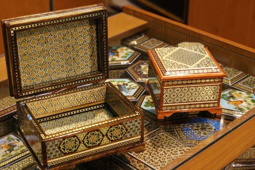 سوغات شیراز چیست؟