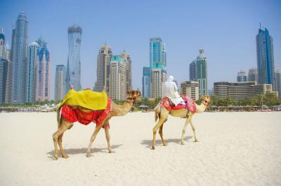 تماشا کنید: جاذبه های گردشگری دبی ، امارات متحده عربی