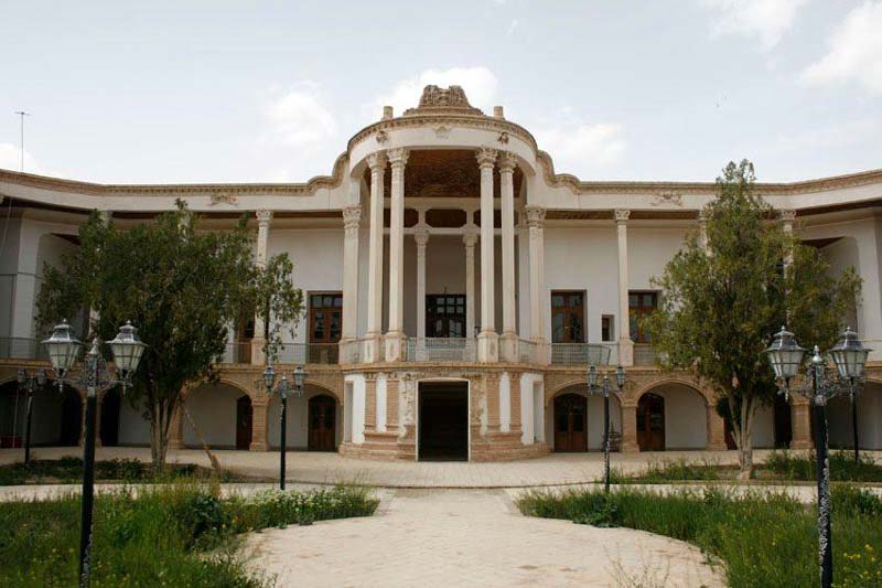 موزه و قلعه سالار محتشم (موزه مردم شناسی خمین)