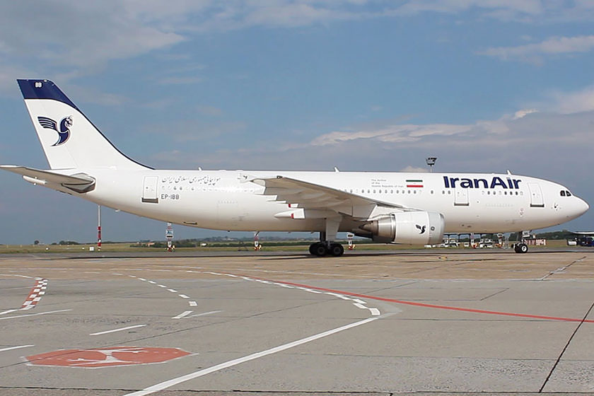 سرگردانی مسافران بغداد - تهران در فرودگاه به دلیل نقص فنی هواپیمای ایران ایر
