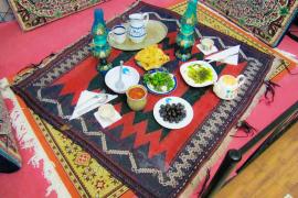رستوران های کرمان؛ از اسپاخو تا همیشه بهار