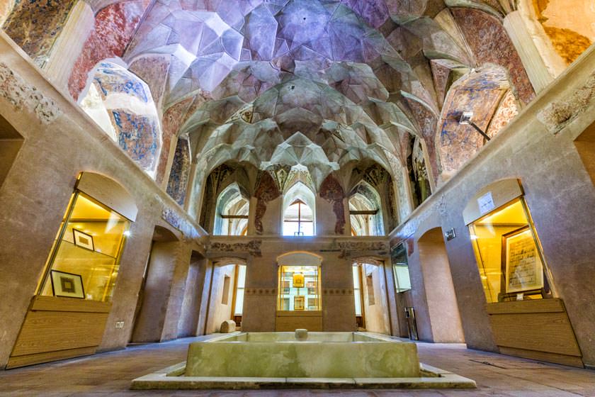 موزه خوشنویسی قزوین:‌ هنر ناب ایرانی در کاخ چهلستون