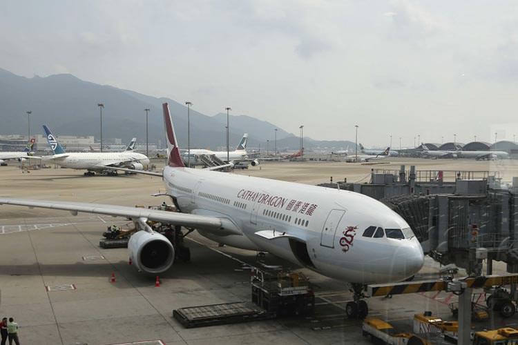 فرودگاه هنگکنگ