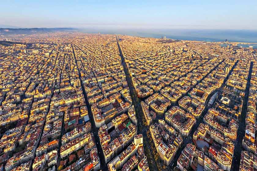 حمل و نقل عمومی در بارسلونا، اسپانیا